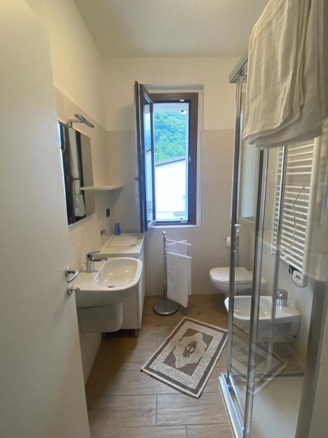 Mountains And Lake Como Apartments Valbrona Ngoại thất bức ảnh